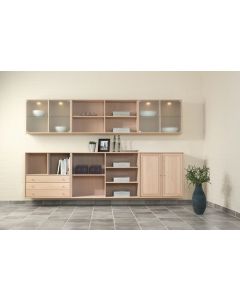 Rebus Reol fra Vantinge Møbelfabrik.