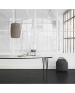 Spisebord Symphony med hvid laminat bordplade med udtræk og metalsplitben.